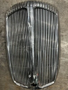 Daimler Post War Classic Car Huge Chrome Grill Wall Art - Picture 1 of 5
