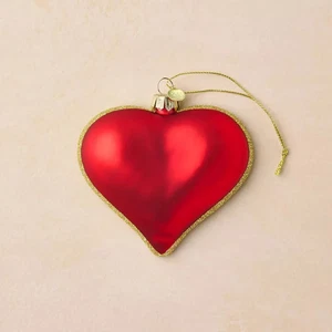 NEW John Derian X Target 2025 Glass Heart Ornament NEW IN BOX - Picture 1 of 3