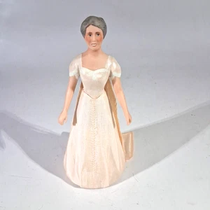 Elanor Roosevelt Great American Women Figure Dollhouse Grandmother Doll 1:12 5.5 - Picture 1 of 5