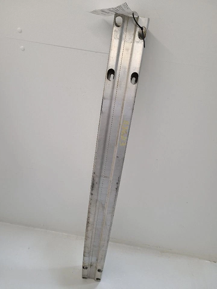 2000-2005 BUICK LESABRE Front Bumper Reinforcement Impact Bar 25649518 - Image 1 of 4