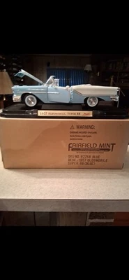 1957 Oldsmobile Super 88 1:18 Tu тон синий и слоновая кость. Как новое состояние товара - Изображение 1 из 2