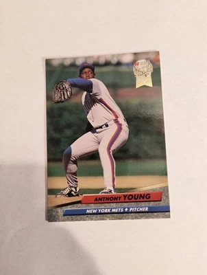 ANTHONY YOUNG 1992 FLEER ULTRA (RC) #238 FREE SHIPPING - Image 1 of 2