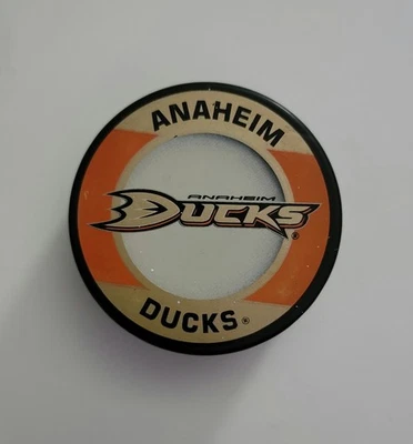 Disco de colección - 2006-2009 ANAHEIM DUCKS NHL OFICIAL Nuevo LOGO Disco de hockey Foto 1 de 3