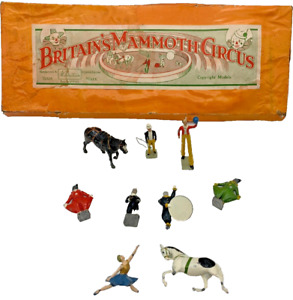 BRITAINS Mammoth Circus Set #2054 1930s-60s orig box/9 painted lead figures READ