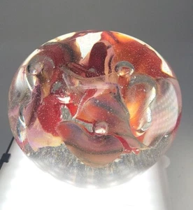 Pisapapeles de vidrio soplado a mano firmado Lowell Duell rosa coral pieza pesada  - Imagen 1 de 17