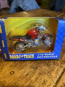 Maisto Road & Track 1/18 Scale BMW Motorcycle Red NIP - Picture 1 of 7
