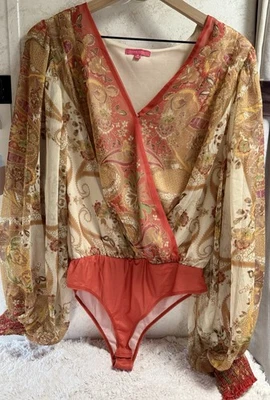 Body Flying Tomato laranja dourado chiffon forro frontal encaixe semi translúcido M - Imagem 1 de 4