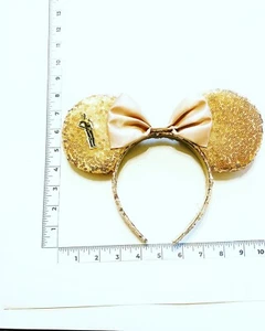 Handmade Hair Bows - Movies - Star Wars - Headbands #1 C3PO - Picture 1 of 1