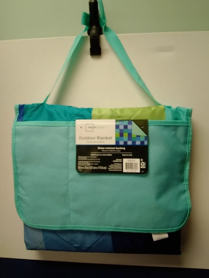 Mainstays Outdoor Blanket Blue Fold to Use as Seat Cushion 50X70