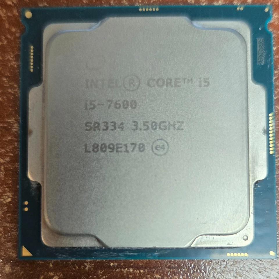 Procesador Intel Core i5-7600 3,50 GHz SR334 Foto 1 de 1