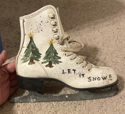 Patín sobre hielo infantil pintado a mano con decoración de invierno "Let It Snow" Foto 1 de 4
