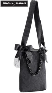 NEU WOW KLEINE DESIGNER ABEND HANDTASCHE mit TÜLL SINGH S. MADAN schwarz *016729 - Bild 1 von 2
