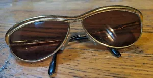 Occhiali da sole vintage Gianfranco Ferre montatura oro Made in Italy - Foto 1 di 10