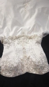 Alfred Angelo wedding dress size 4 long train strapless emb. bedding - Picture 1 of 9