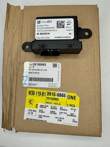 NEW ~ Genuine GM Parking Assist Control Module 39156865 ~ FREE SHIPPING - Picture 1 of 1