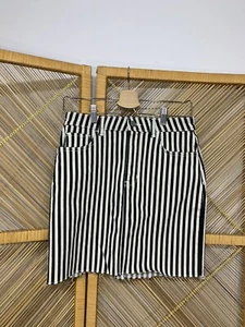 Hollister Ultra High Rise Skirt 27 - Picture 1 of 7