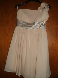 Corsagen-Kleid beige, Gr. 34/36 - Bild 1 von 2