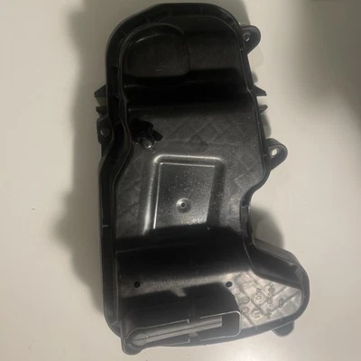 Крышка доступа к фарам Audi SQ7 Q7 2020-2022 в сборе 4M0941159 левая - Изображение 1 из 2