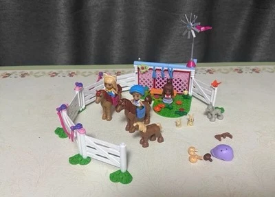 Mega Construx Bloks Pony Manor Building Blocks Figure Set Model Doll Toy - Image 1 of 4