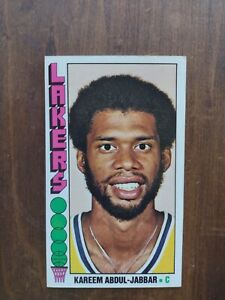 1969 Topps #100 Kareem Abdul-Jabbar Los Angeles Lakers Oversized No Creases 