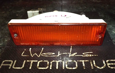 87-90 USDM OEM Nissan Sentra B12 intermitente delantero luz conjunto lámpara IKI 3197R Foto 1 de 4