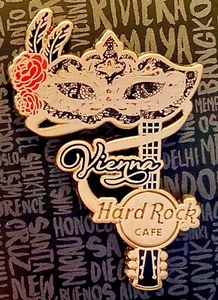 2022 HARD ROCK CAFE VIENNA CARNIVAL MASK GUITAR PIN - Picture 1 of 1