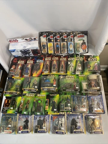 Star Wars 3.75 Action Figure lot! 65+ FIGS! MOC ON CARD! See Description! Cover