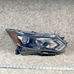 OEM 2017 2018 2019 Nissan Rogue SPORT Right Passenger Halogen LED 26010-6MA0A - Picture 1 of 23