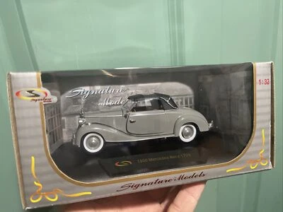 1950 Mercedes Benz 170S Convertible 1:32 Die-Cast Signature Model 32375 - Image 1 of 2