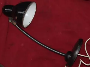An Interesting Industrial Angle Lamp For Use On A Workbench Or Wall Mounted - Picture 1 of 12