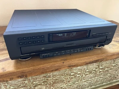 Vintage Philips CDC935 CD Changer - Image 1 of 4