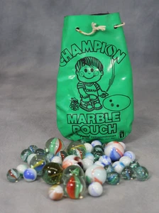 Vintage 1980 Imperial Toy USA Champion Marble Pouch & 40+ Vintage Glass Marbles - Picture 1 of 5