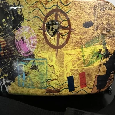 HEYS Milano 图案随身旅行行李箱包全新无标签化妆品盒硬质保护壳 — 第 1/4 张图片