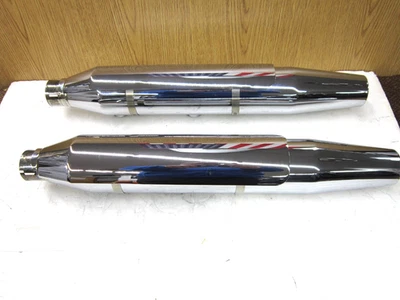 Harley-Davidson 原始设备制造商 64708-08 X2 65463-00 X2 库存 08-17 FLSTC 消声器和盾牌 — 第 1/4 张图片