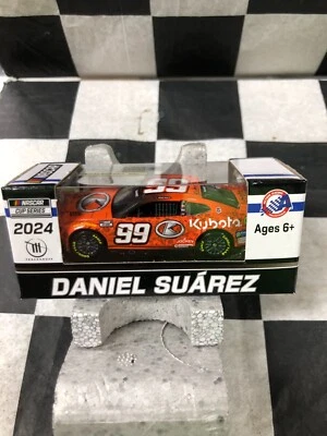 Daniel Suarez #99 KUBOTA Giorno Dei Morti Camaro ZL1 1:64 C992465KUBDZ - Immagine 1 di 4