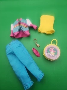 Vintage Skipper Barbie Outfit - Picture 1 of 8