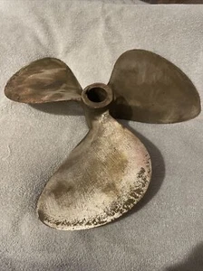 VTG Grand Rapids 16RH12 Brass 3 Blade Sailer Boat Propeller 1.25” Shaft - Picture 1 of 6