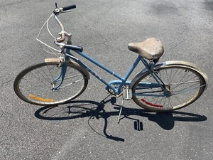 Vintage Ross 1020 Ladies 3 Speed Bicycle - Picture 1 of 10