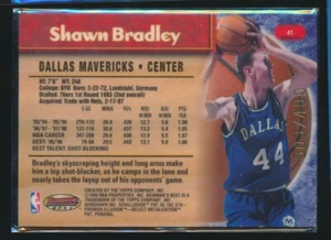 1998-99 Bowman's Best Refractor 003/400 Shawn Bradley #41 Dallas Mavericks NBA - Picture 1 of 2