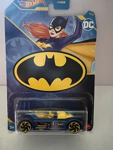 Hot Wheels 1:64 Batman Ballistik Batwomen Auto Diecast Auto Modell Spielzeug  - Bild 1 von 2