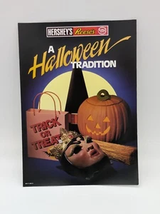 Vintage Hershey's Reese's Halloween Candy Sign Disney Snow White 16.5x11.75 RARE - Picture 1 of 3