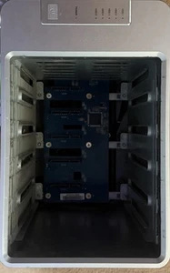 TERRAMASTER D5-300C USB3.1 (Gen1) Type C 5-Bay External Hard Drive Enclosure NAS - Picture 1 of 3