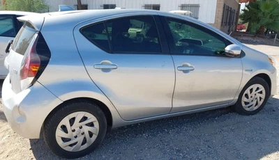 Airbag de rodilla para conductor Toyota Prius LH 2012-2019 FABRICANTE DE EQUIPOS ORIGINALES Foto 1 de 4