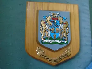 CHESHIRE FIRE BRIGADE - WOODEN PLAQUE / SHIELD - Picture 1 of 3