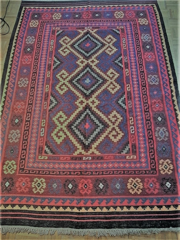 Kilim semi antiguo afgano o turcomano Ersari 5'2" x 7'8" Foto 1 de 3