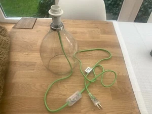 Leuchtenfuß Lampenfuss (ohne Lampenschirm) Fassung E14 H 26 cm Textilkabel grün - Bild 1 von 2