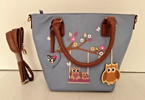 Bolso de mano vintage BHS búhos púrpuras en columpio. Correa transversal. Bolsillos interiores. Bolsos - Imagen 1 de 15