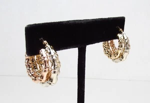 Pre-Owned Milor Italy QVC 14K Tri-Color Gold Bamboo Motif Hoop Earrings 7/8" - Picture 1 of 14