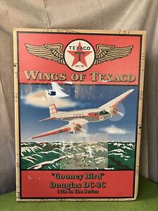 Ertl 1/32 #21255P Wings of Texaco "Gooney Bird" Douglas DC-3C (Box Damage)