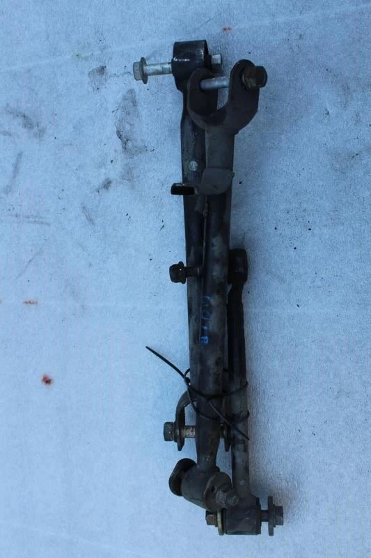 Lexus LS400 1998 lado del conductor izquierdo trasero brazos de control inferiores 3 piezas Foto 1 de 4